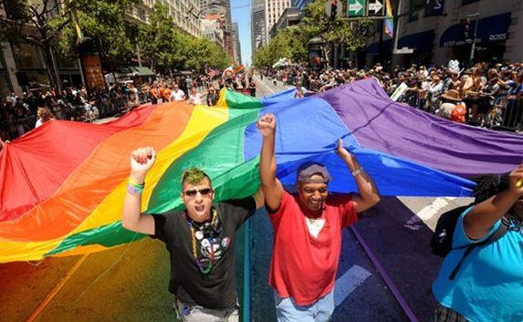 На майские праздники в Симферополе хотят провести гей-парад